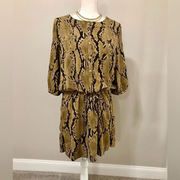 Python print blouson waist dress - Picture 3 of 7